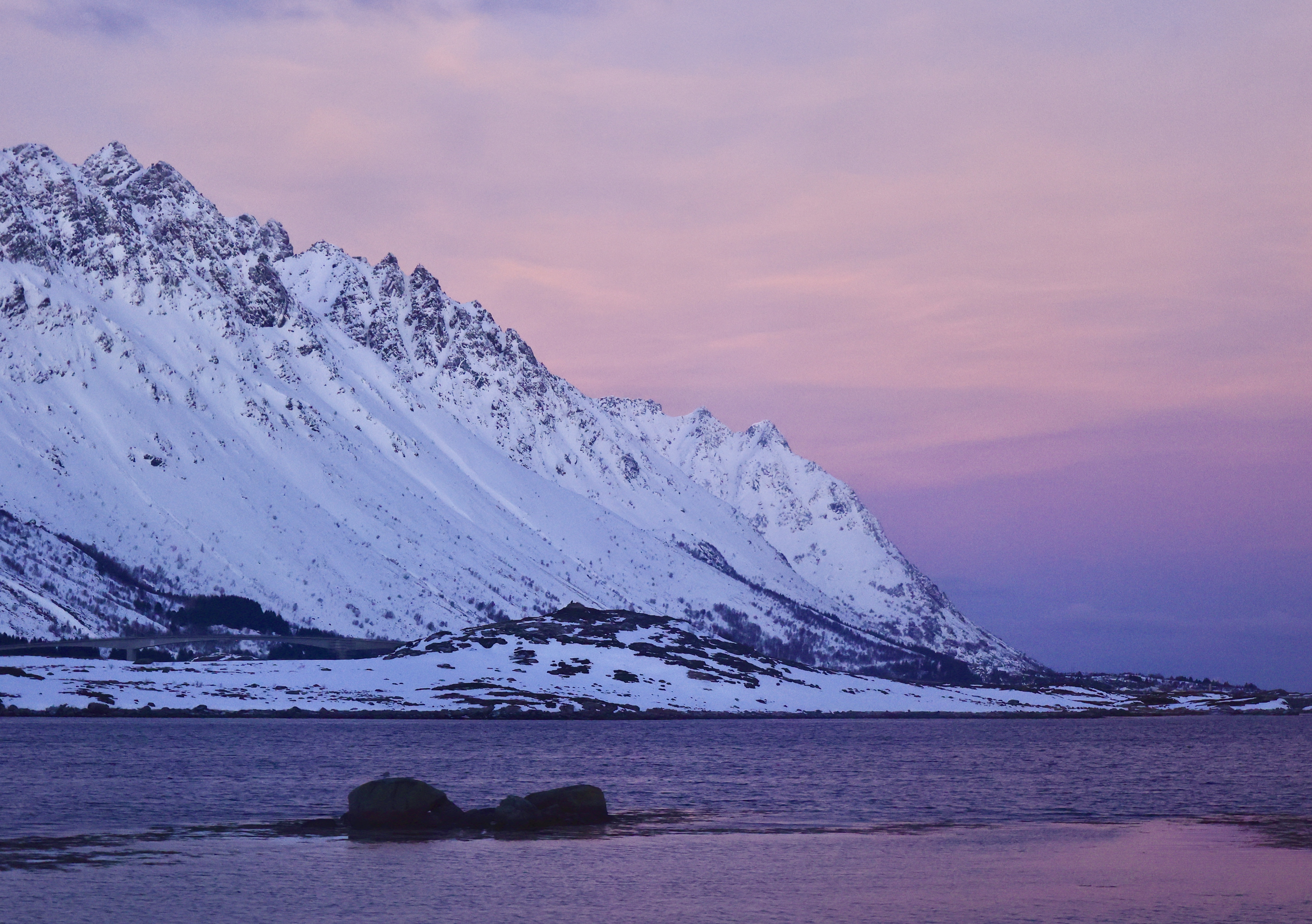 Pink sky in the first sunlight, Reine