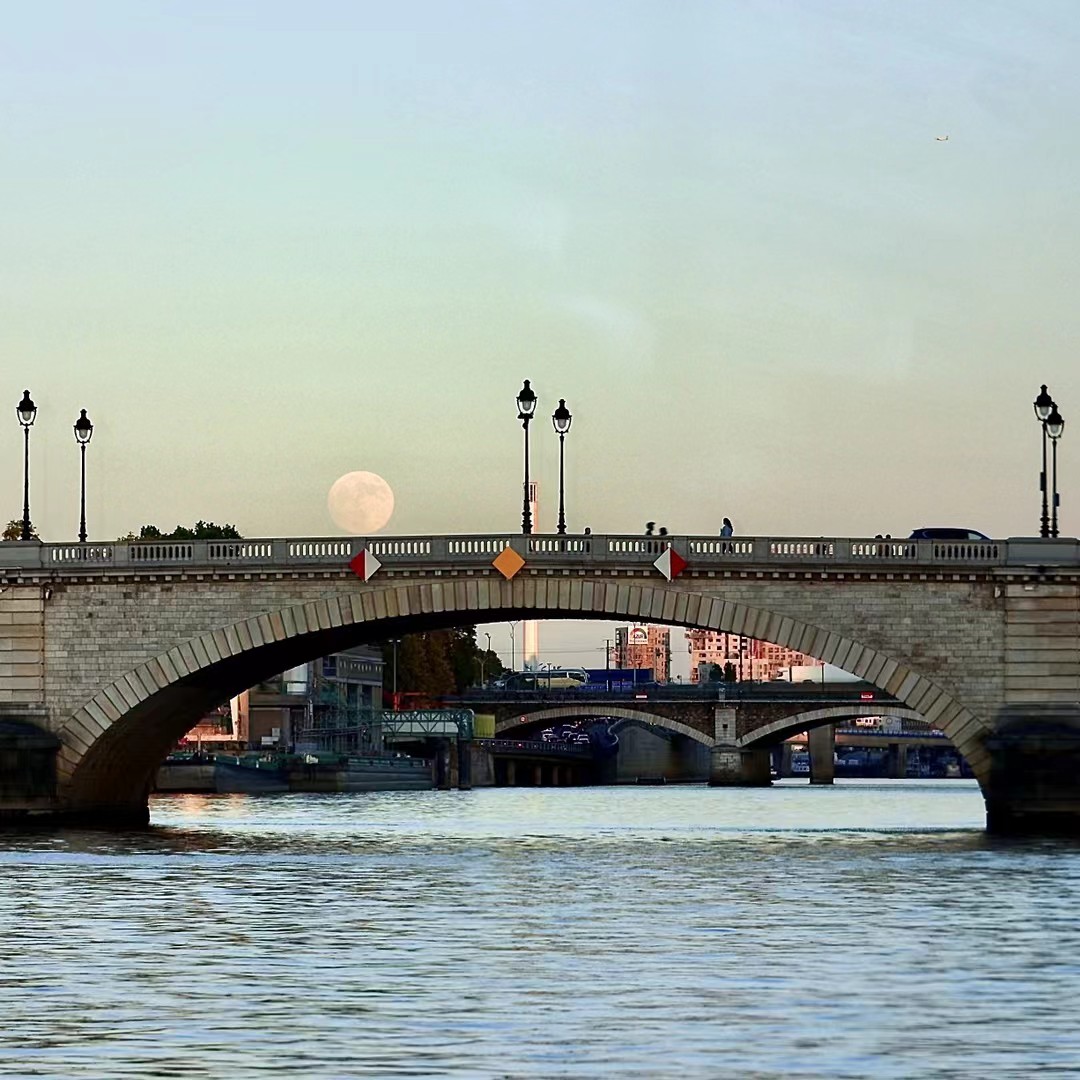 Moonrise over Seine River